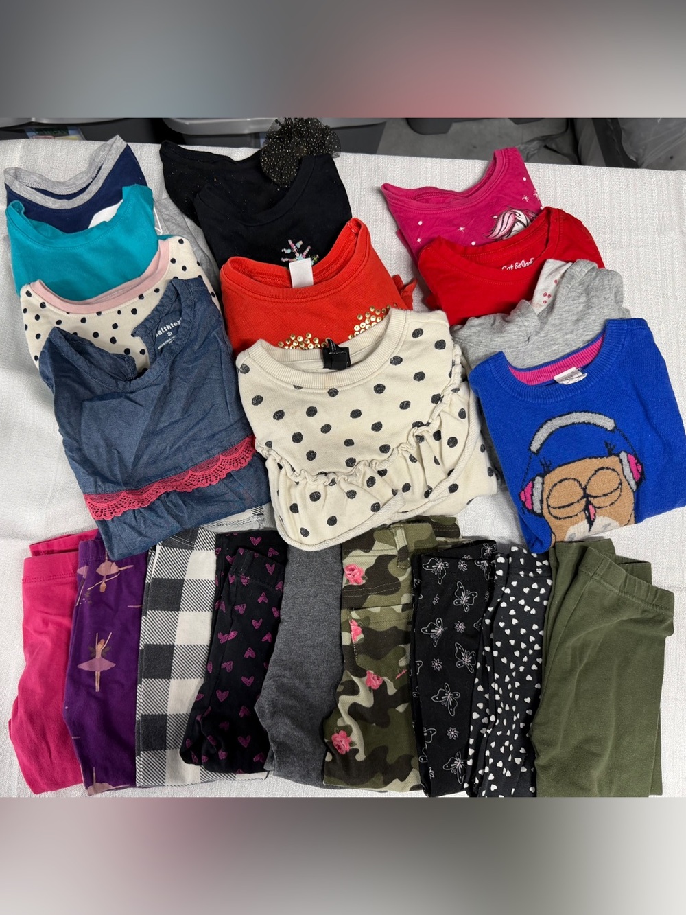 HUGE Toddler Girl 2T Clothing Bundle Fall Winter